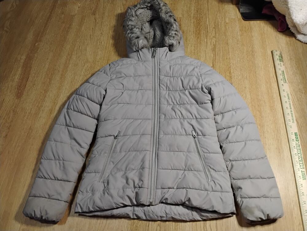 Hollister Gray Sherpa Lined Hooded Puffer Jacket Coat Womens Size XSmall